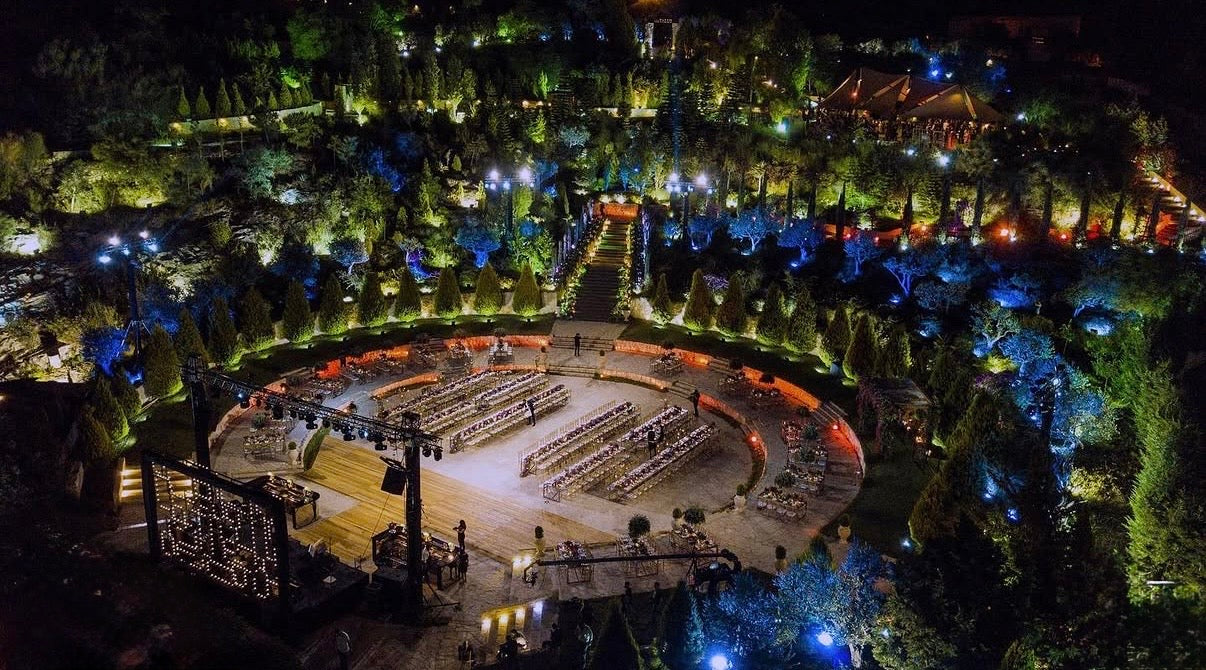 LES TALUS VENUE (North, Okaybeh)